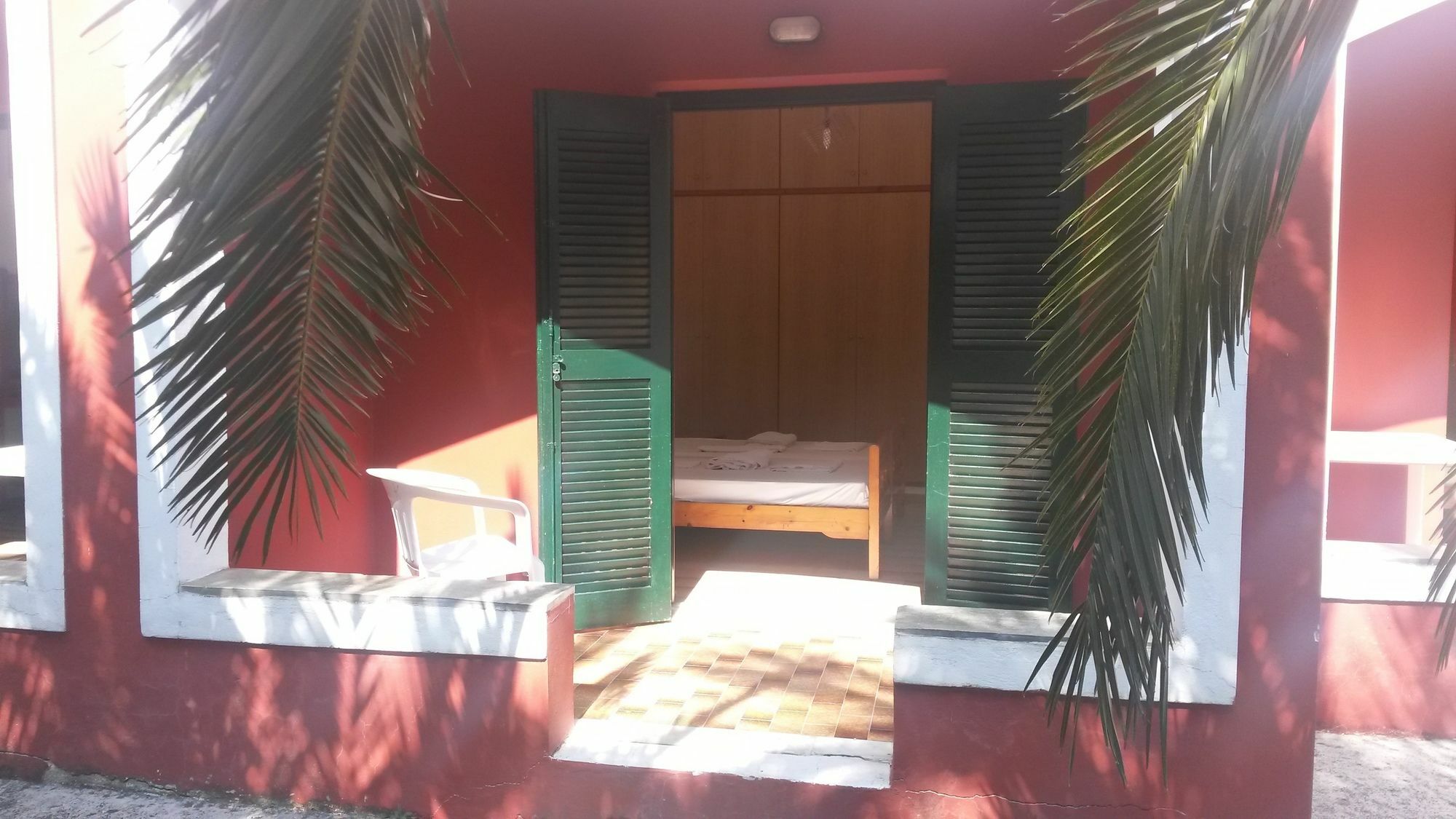 Sunny Dreams Apartments Ýpsos Zewnętrze zdjęcie